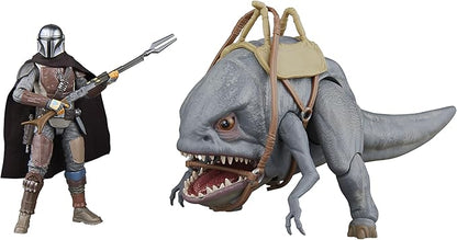 Star Wars Vintage Collection Blur & The Mandalorian, The Mandalorian 3.75" Collectible Action Figure 2-Pack