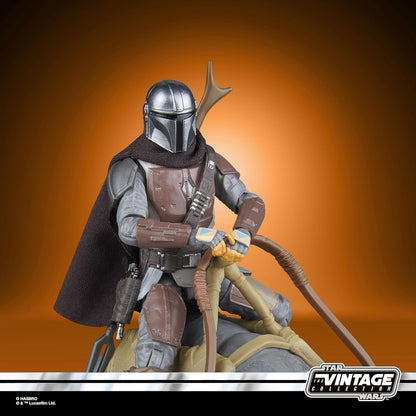 Star Wars Vintage Collection Blur & The Mandalorian, The Mandalorian 3.75" Collectible Action Figure 2-Pack
