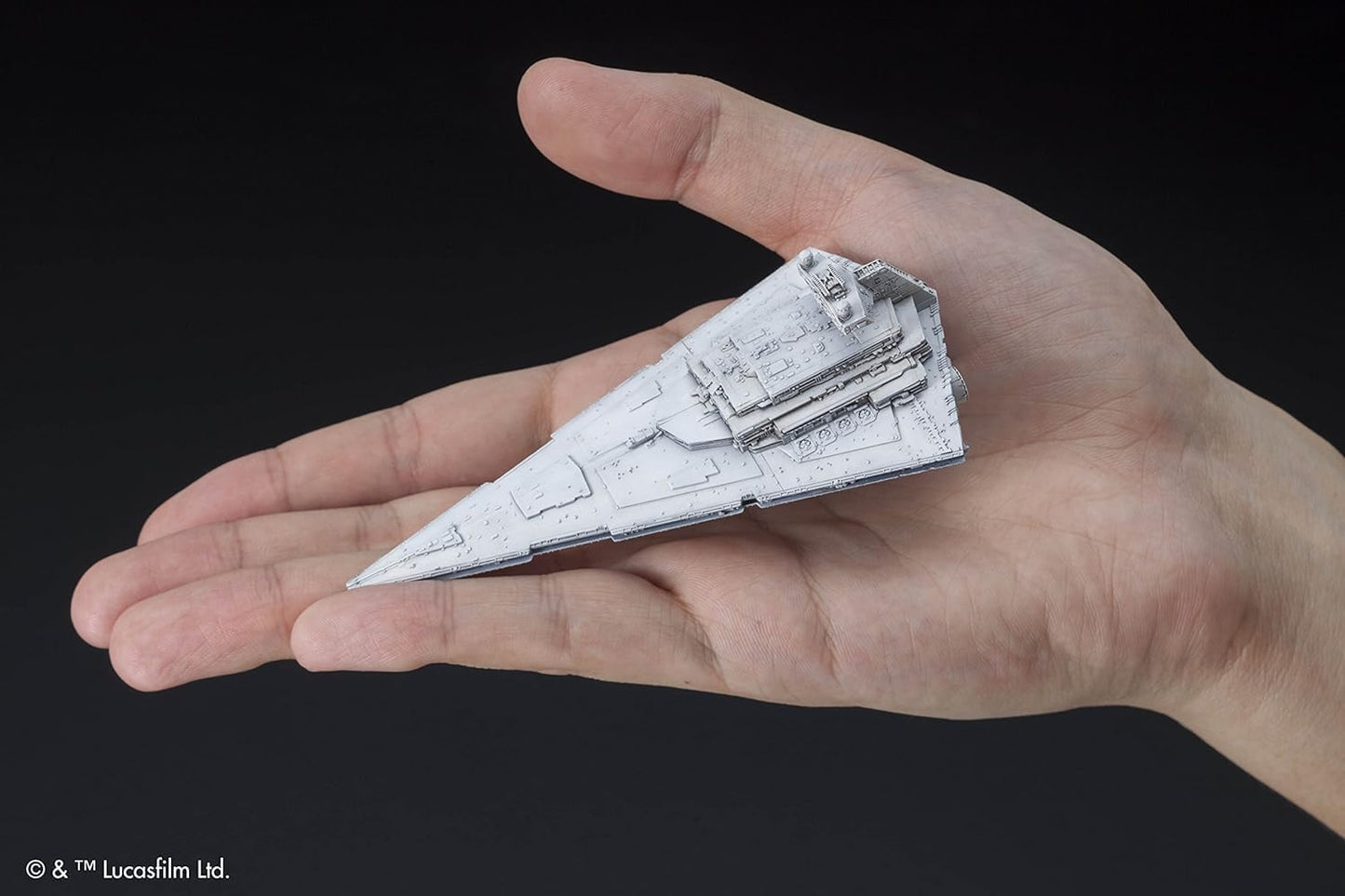 BANDAI SPIRITS Star Wars Vehicle Model 001 Star Destroyer Color-coded Plastic Model
